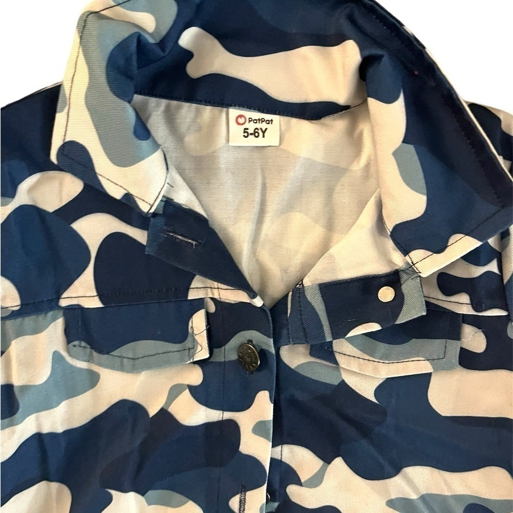 PatPat Set, NWOT, Blue/White Camo, Size: 5-6 Girls, Skirt and Jacket - Picture 2 of 5